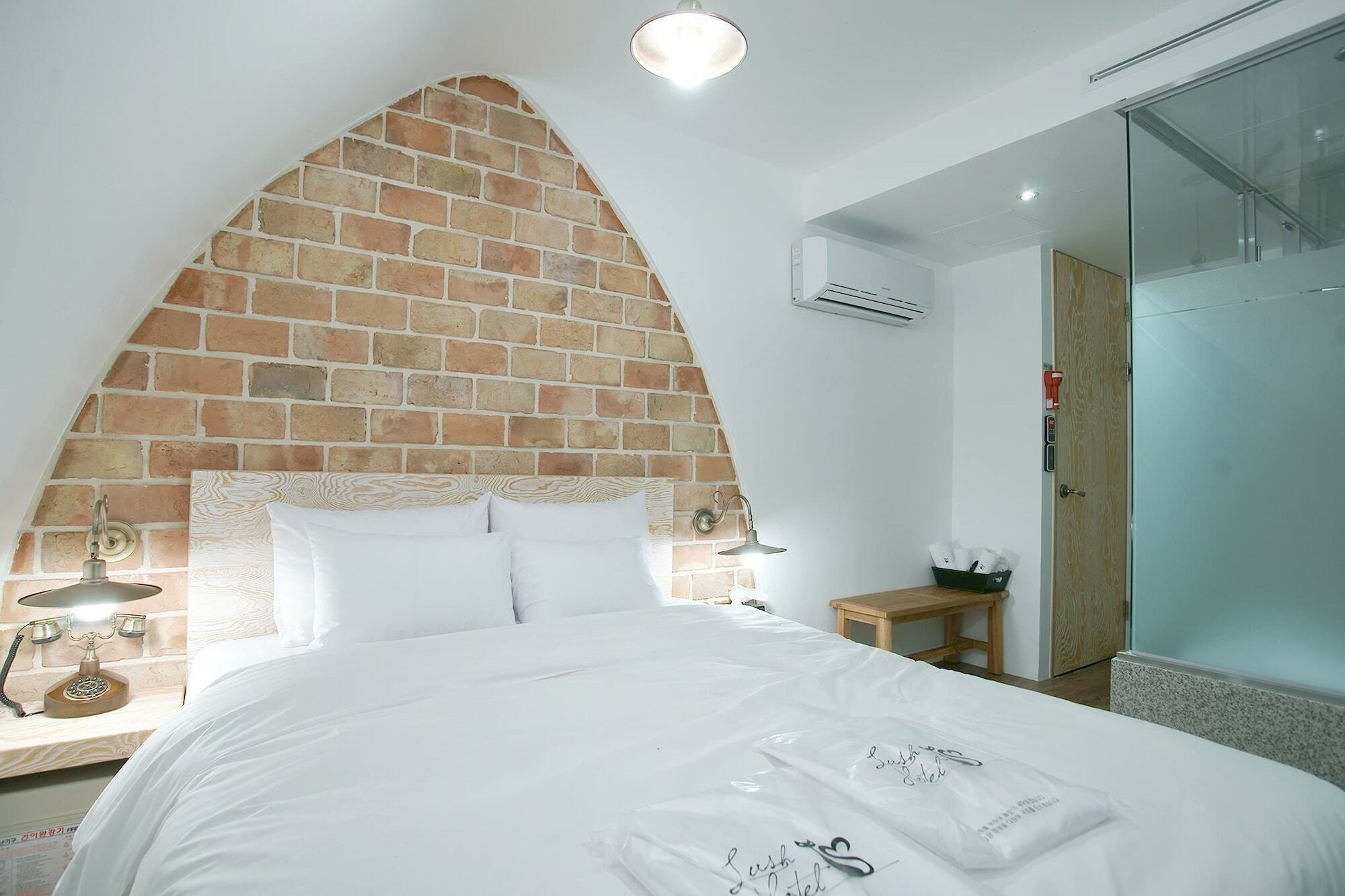 Lush Hotel Seoul Eksteriør bilde